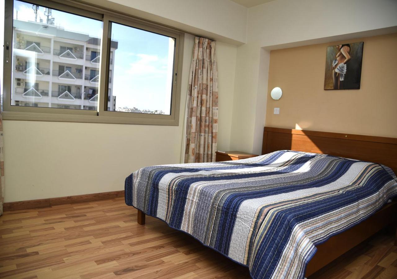 Elysso Hotel ลาร์นาคา ภายนอก รูปภาพ